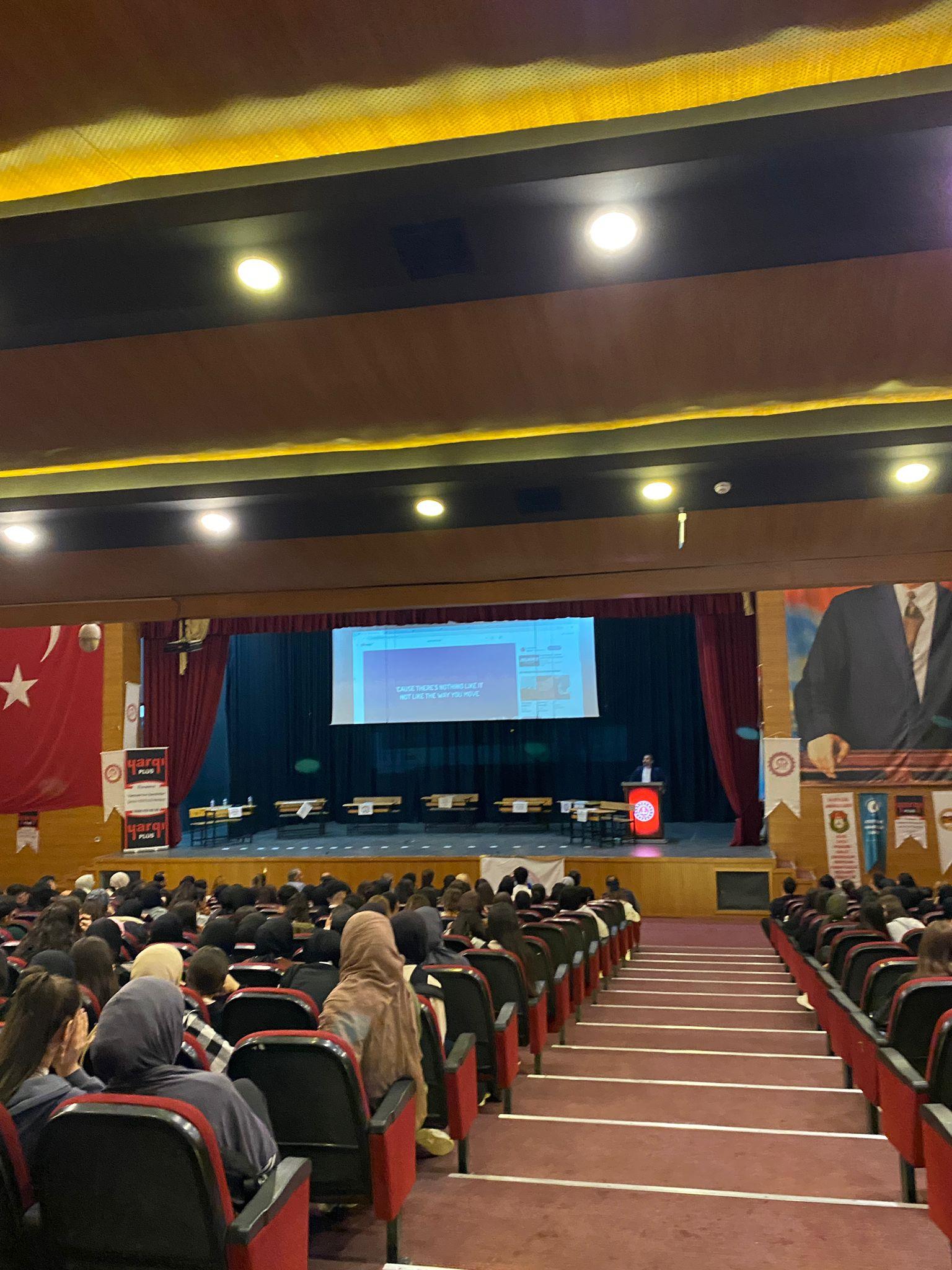 Siirt Liseler Arası İngilizce Bilgi Yarışması